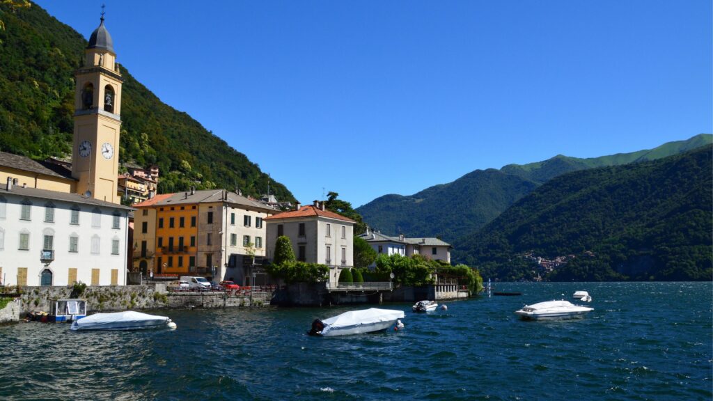 picture showing Lake Como