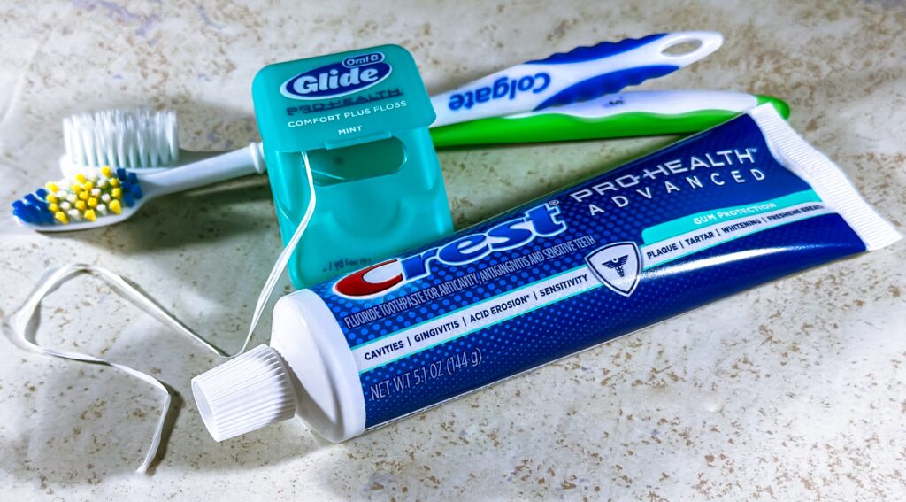 Picture showing oral hygiene products 
